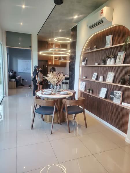Condominium for Sale at D’Hazelton - Darold Tan - Dining Room - PropertyGuru.com.my