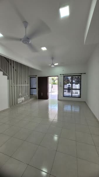 2-storey Terraced House for Sale in Setia Alam (Selangor) - Alwin Lee - Living Room - PropertyGuru.com.my