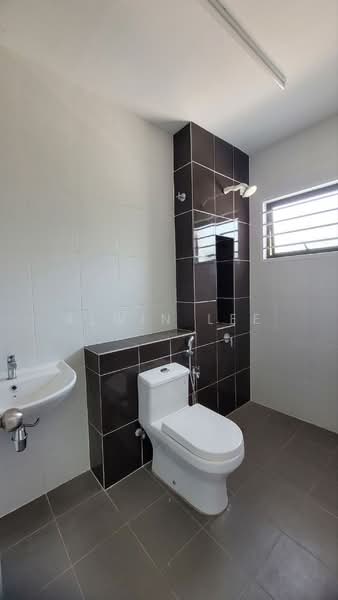 2-storey Terraced House for Sale in Setia Alam (Selangor) - Alwin Lee - Bathroom - PropertyGuru.com.my