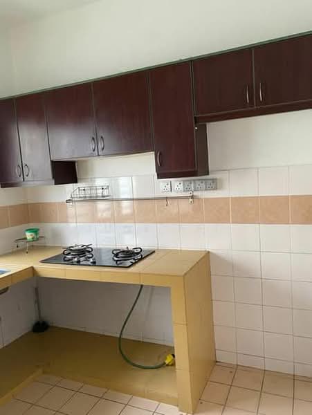 Terraced House for Sale in Putra Heights (Subang Jaya) - June Pei - Kitchen - PropertyGuru.com.my