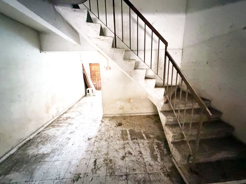 Rumah Teres 3 Tingkat untuk Dijual di Taman Sri Muda (Shah Alam) - Weng Tan - Interior - PropertyGuru.com.my