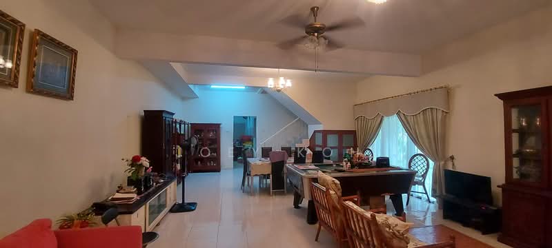 2-storey Terraced House for Sale in Bandar Nusa Rhu (Shah Alam) - Joey Koh - Living Room - PropertyGuru.com.my