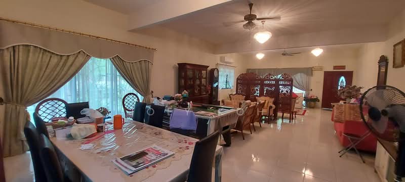 2-storey Terraced House for Sale in Bandar Nusa Rhu (Shah Alam) - Joey Koh - Dining Room - PropertyGuru.com.my