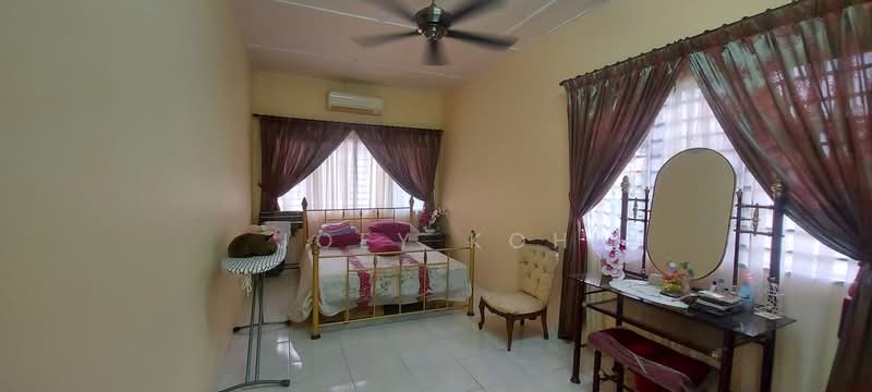 2-storey Terraced House for Sale in Bandar Nusa Rhu (Shah Alam) - Joey Koh - Bedroom - PropertyGuru.com.my