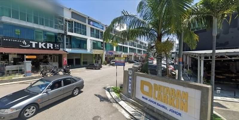 Shop for Rent in Larkin Jaya (Johor Bahru) - Jesmond Lee - exterior - PropertyGuru.com.my