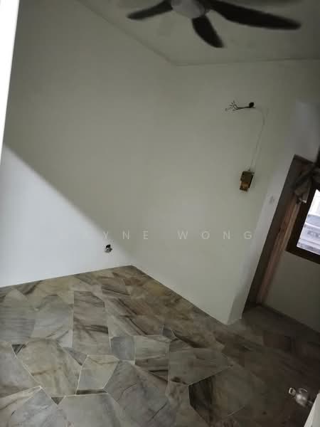 Rumah Bandar untuk Dijual di Taman Bukit Teratai (Ampang) - Wayne Wong - PropertyGuru.com.my