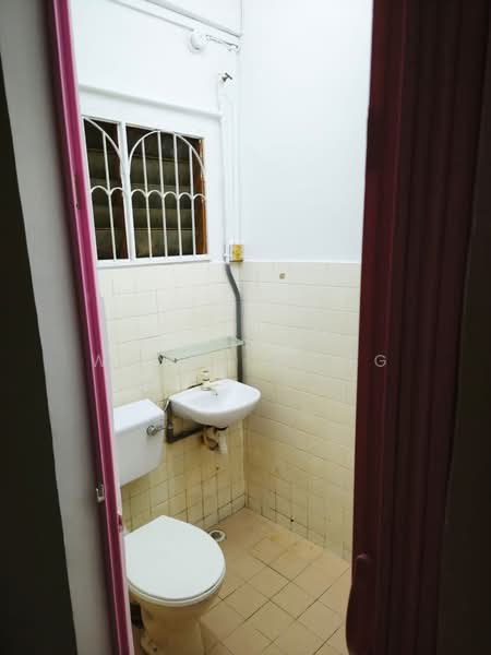 Rumah Bandar untuk Dijual di Taman Bukit Teratai (Ampang) - Wayne Wong - PropertyGuru.com.my