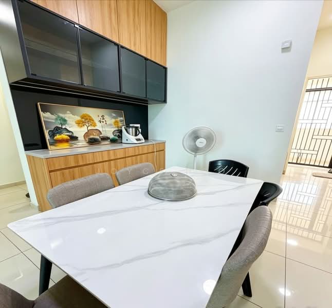 Service Residence for Rent at The Cruise Residence - Joyce Hoo - Dining Room - PropertyGuru.com.my