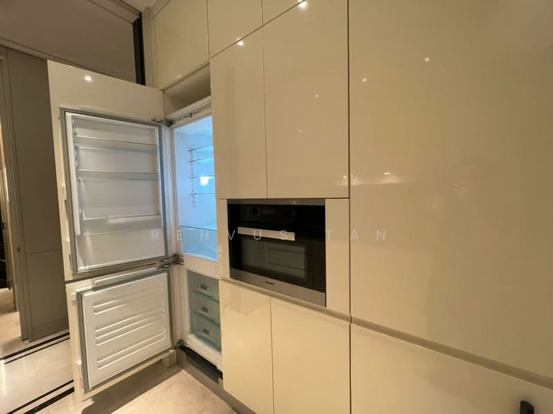 Servis Apartment untuk Disewa di Pavilion Suites - Rehvus Tan - Kitchen - PropertyGuru.com.my