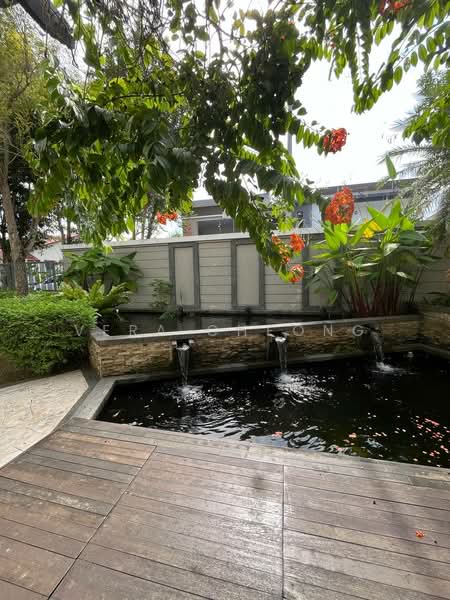 Semi-Detached House for Sale in Taman Sutera Utama (Skudai) - Vera Cheong - Garden - PropertyGuru.com.my