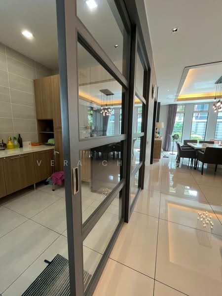 Semi-Detached House for Sale in Taman Sutera Utama (Skudai) - Vera Cheong - Kitchen - PropertyGuru.com.my