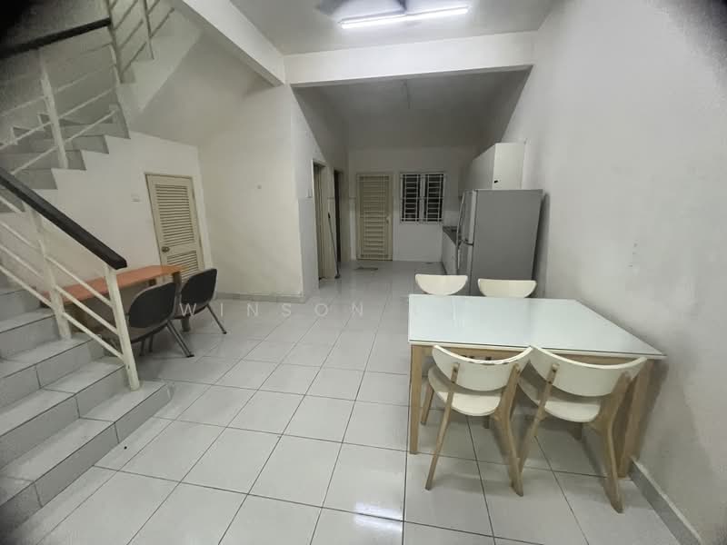 Rumah Teres 3 Tingkat untuk Dijual di Seri Kembangan (Selangor) - Winson Luah - PropertyGuru.com.my