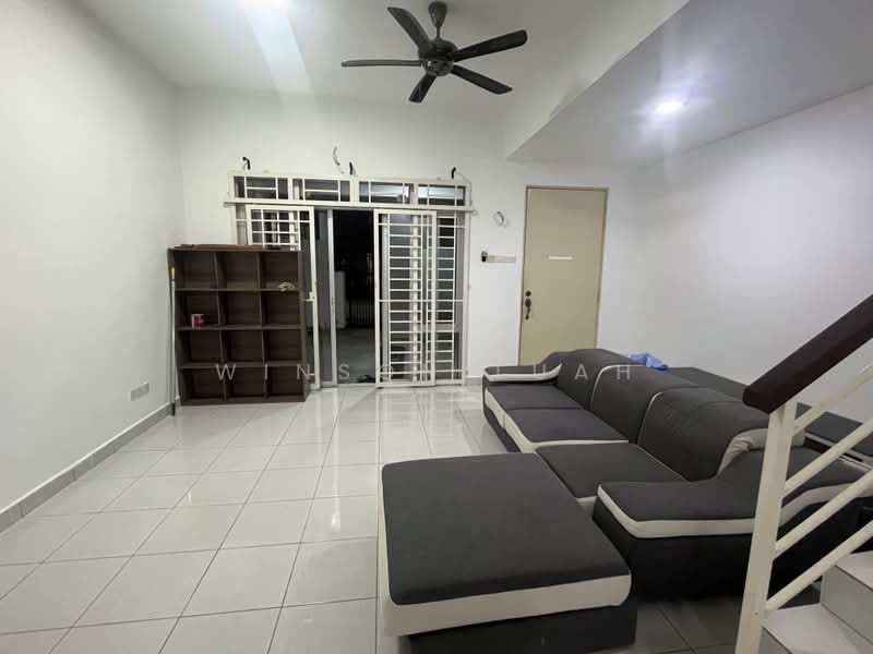 Rumah Teres 3 Tingkat untuk Dijual di Seri Kembangan (Selangor) - Winson Luah - PropertyGuru.com.my