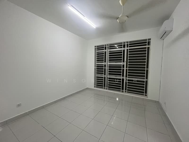 Rumah Teres 3 Tingkat untuk Dijual di Seri Kembangan (Selangor) - Winson Luah - PropertyGuru.com.my