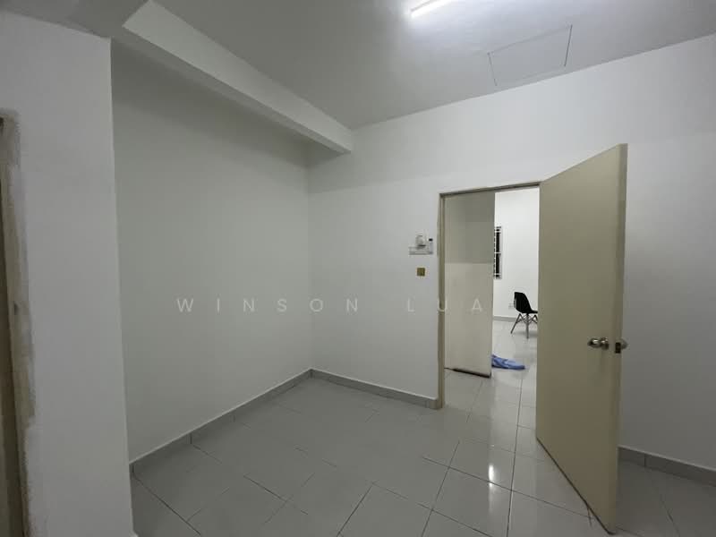 Rumah Teres 3 Tingkat untuk Dijual di Seri Kembangan (Selangor) - Winson Luah - PropertyGuru.com.my