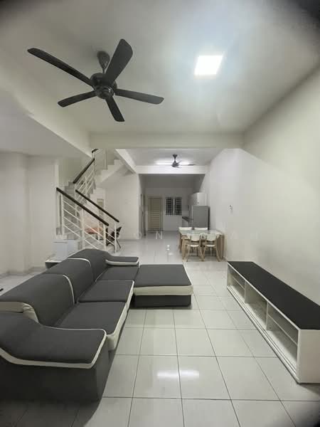 Rumah Teres 3 Tingkat untuk Dijual di Seri Kembangan (Selangor) - Winson Luah - PropertyGuru.com.my