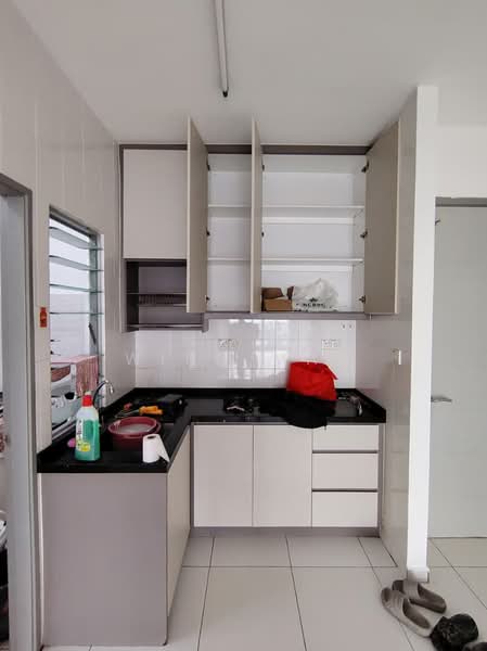 Service Residence for Rent at Axis Crown - Wind Mah - Kitchen - PropertyGuru.com.my