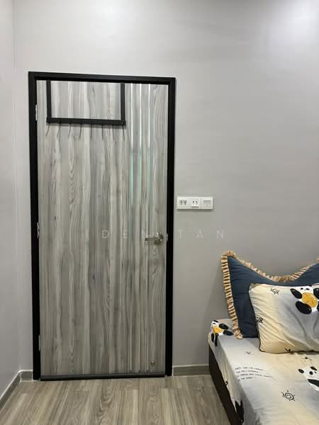 2-storey Terraced House for Sale in Bandar Seri Alam (Masai) - Iden Tan - Bedroom - PropertyGuru.com.my