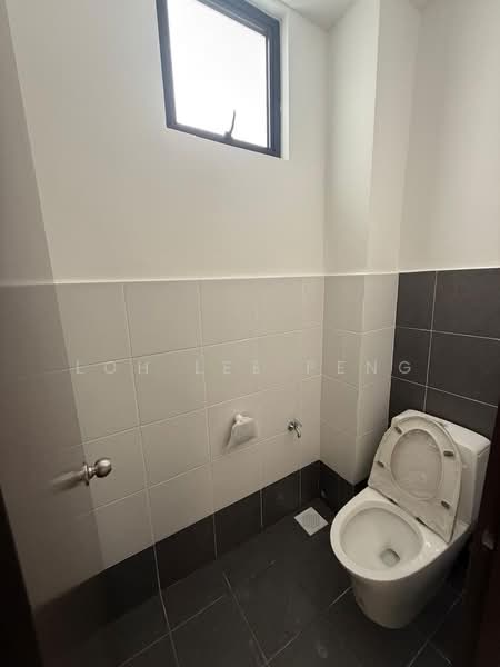 Shop / Office for Rent in Taman Kota Masai (Pasir Gudang) - Cora Loh - PropertyGuru.com.my