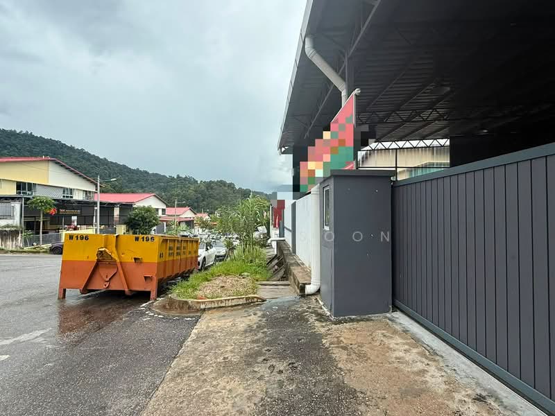 Semi-D Factory for Sale in Rawang (Selangor) - Cyrus Soon - Exterior - PropertyGuru.com.my