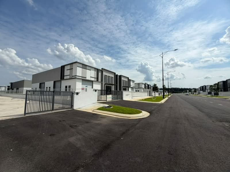 Semi-D Factory for Rent in Eco Business Park 1 (Johor Bahru) - Joyce Ong - Exterior - PropertyGuru.com.my