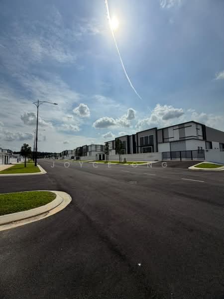 Semi-D Factory for Rent in Eco Business Park 1 (Johor Bahru) - Joyce Ong - Exterior - PropertyGuru.com.my