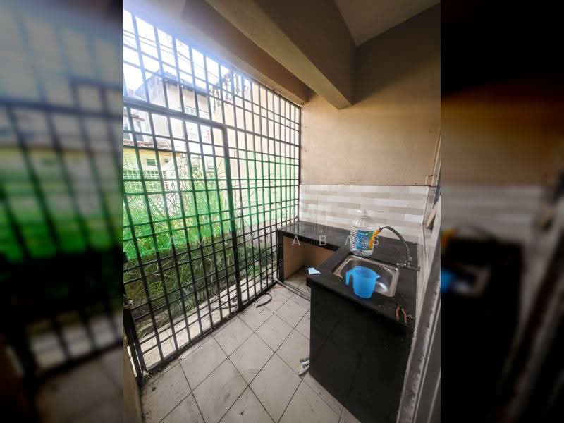 2-storey Terraced House for Sale in Bangi (Selangor) - Amir Abas - Balcony - PropertyGuru.com.my
