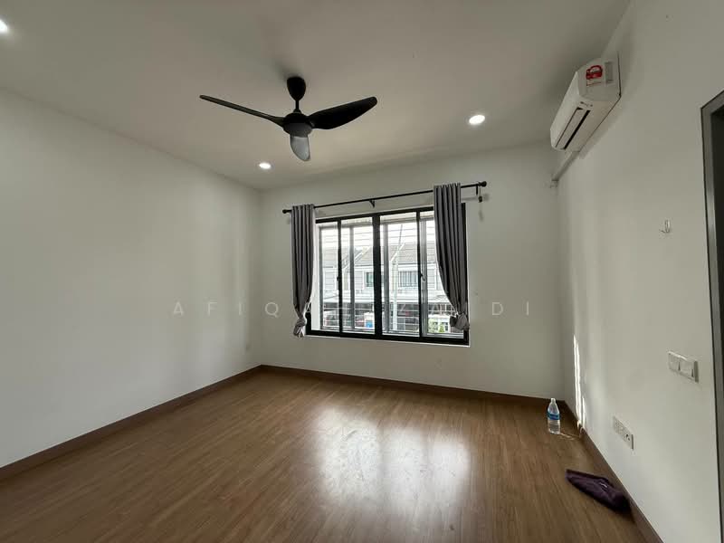 Rumah Teres 2 Tingkat untuk Disewa di Elmina (Shah Alam) - Afiqah zaidi - PropertyGuru.com.my