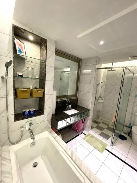 Service Residence for Rent at Dorsett Residences Sri Hartamas - Kew . - Bathroom - PropertyGuru.com.my