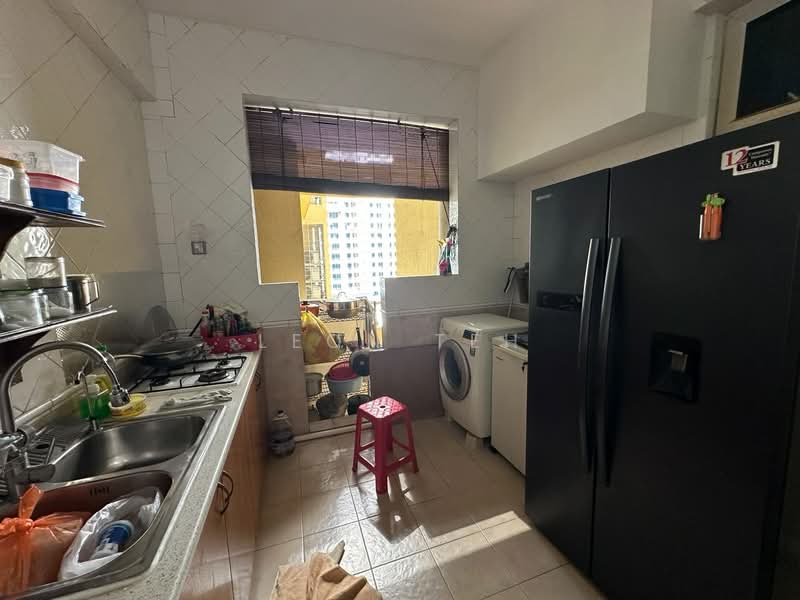 Condominium for Sale at La Grande Kiara - Leon Teh - Kitchen - PropertyGuru.com.my