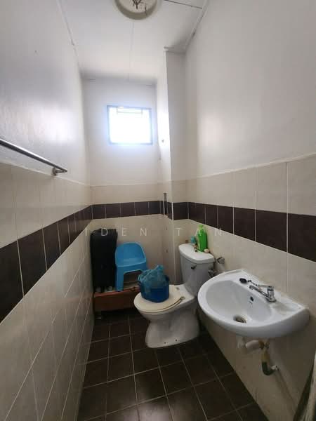 2-storey Terraced House for Sale in Taman JP Perdana (Johor Bahru) - Iden Tan - Bathroom - PropertyGuru.com.my