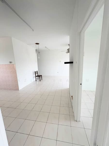 Apartment for Sale at Vista Pinggiran Apartment - Azli Ibrahim - Interior - PropertyGuru.com.my