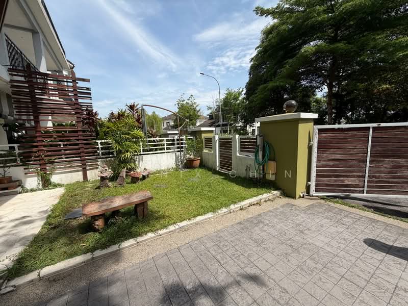 Rumah Berkembar untuk Dijual di Saujana Villa (Kajang) - Dennix Chin - Exterior - PropertyGuru.com.my