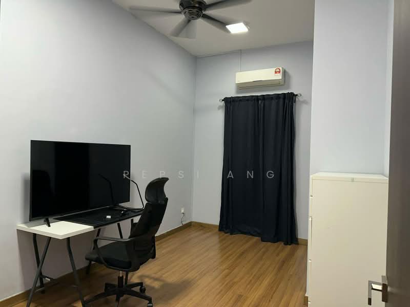 Rumah Teres 2 Tingkat untuk Disewa di Klang (Selangor) - Pepsi Ang - Study - PropertyGuru.com.my