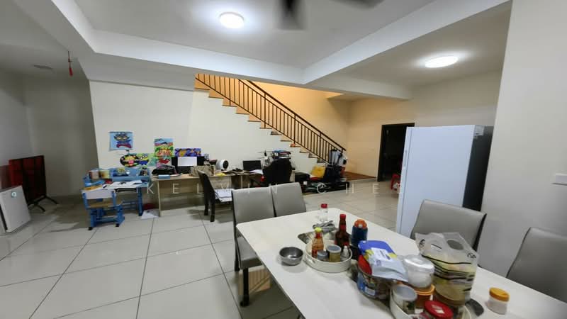 Rumah Teres 2 Tingkat untuk Dijual di Johor Bahru (Johor) - Kelvin Chee - Study - PropertyGuru.com.my