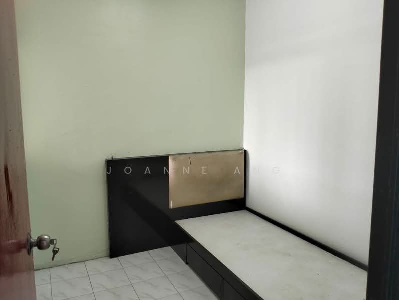 Pangsapuri untuk Dijual di Idaman Apartment - Joanne Ang - Bedroom - PropertyGuru.com.my