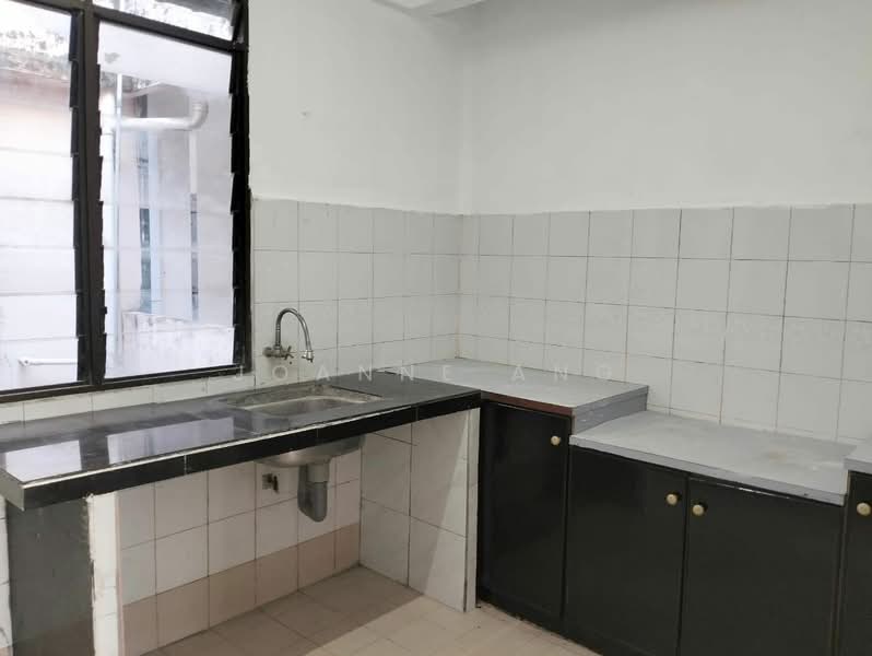 Pangsapuri untuk Dijual di Idaman Apartment - Joanne Ang - Kitchen - PropertyGuru.com.my