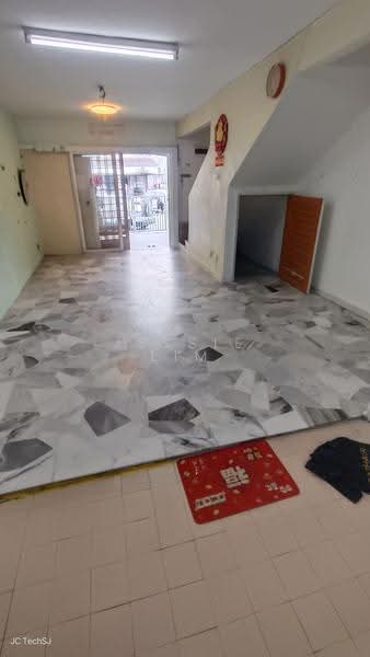 2-storey Terraced House for Sale in Sri Petaling (Kuala Lumpur) - Jessie Lim - PropertyGuru.com.my