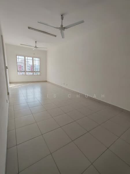 Pangsapuri untuk Dijual di Seri Jati - Doris Chuah - Living Room - PropertyGuru.com.my
