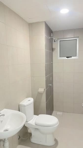 Pangsapuri untuk Disewa di Residensi Riamas - Xin Nee - Bathroom - PropertyGuru.com.my