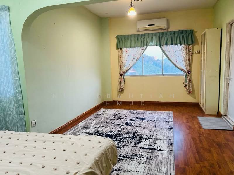 Pangsapuri untuk Disewa di Desa View Towers - Nurulbahtiah Mahmud - Bedroom - PropertyGuru.com.my