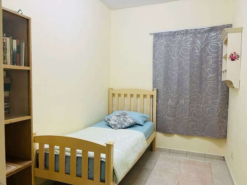 Pangsapuri untuk Disewa di Desa View Towers - Nurulbahtiah Mahmud - Bedroom - PropertyGuru.com.my