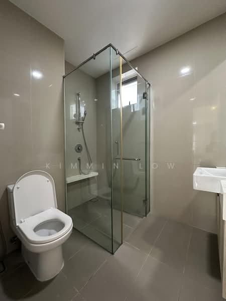 Kondominium untuk Disewa di Sixceylon - Kimmin Low - Bathroom - PropertyGuru.com.my