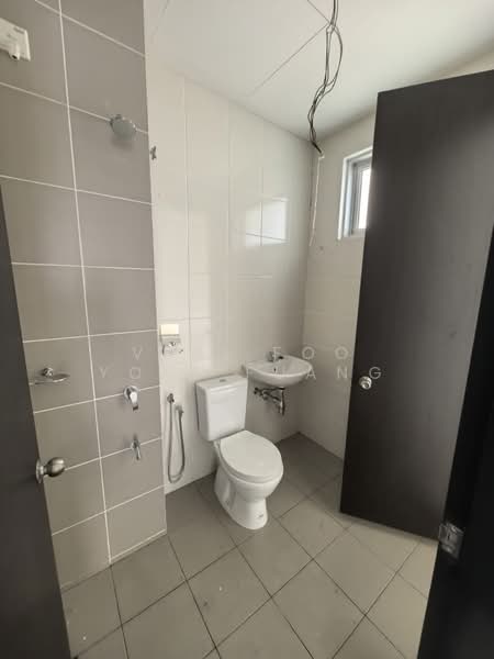 Rumah Teres 2 Tingkat untuk Dijual di Bukit Raja (Selangor) - Veni Foo Yoke Fuang - Bathroom - PropertyGuru.com.my