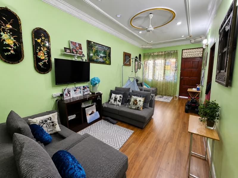 1.5-storey Terraced House for Sale in Bandar Baru Senawang (Senawang) - Naufal Ahmad Azahari - PropertyGuru.com.my