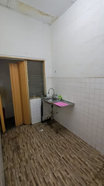 Shop / Office for Sale in Bandar Baru Ampang (Ampang) - Ethan Chong - Kitchen - PropertyGuru.com.my