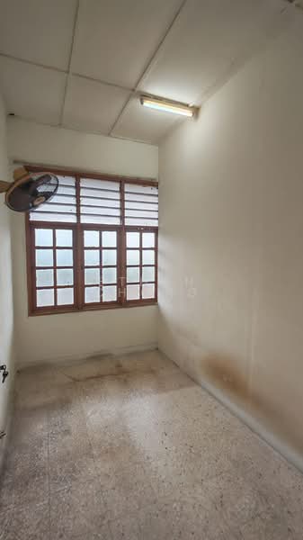 Shop / Office for Sale in Bandar Baru Ampang (Ampang) - Ethan Chong - Interior - PropertyGuru.com.my
