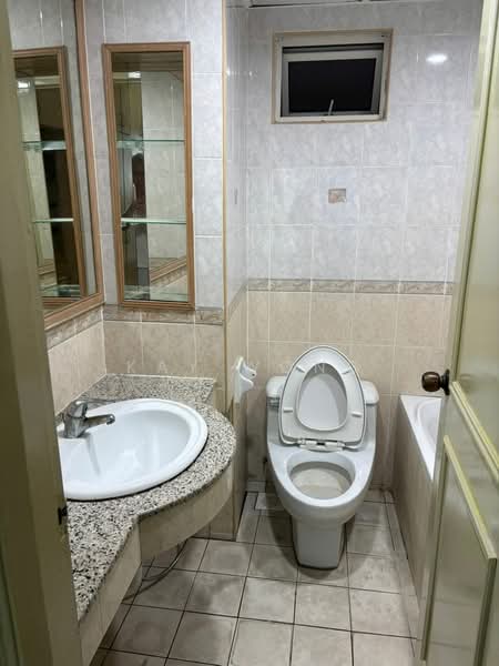 Condominium for Rent at Gold Coast Resort Condominium - Kay Wong - Bathroom - PropertyGuru.com.my