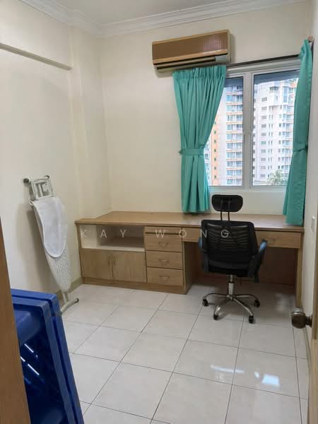 Condominium for Rent at Gold Coast Resort Condominium - Kay Wong - Study - PropertyGuru.com.my