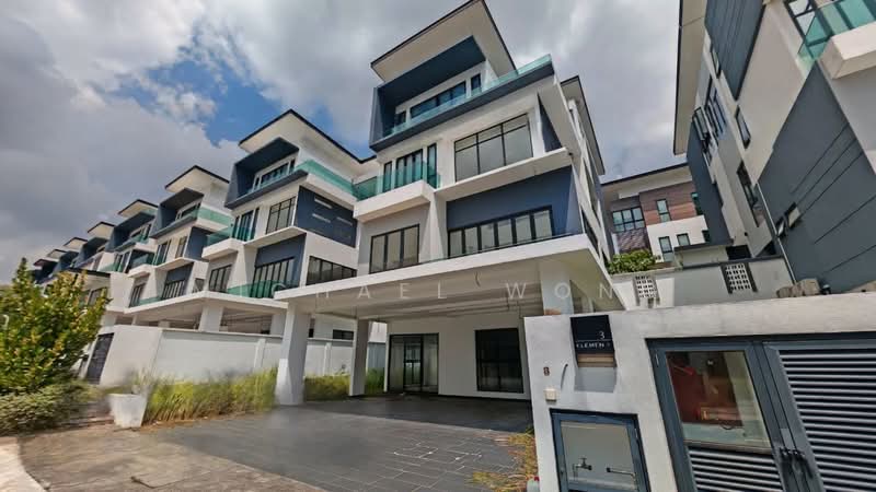 3.5-storey Terraced House for Sale in Shah Alam (Selangor) - Michael Wong - Exterior - PropertyGuru.com.my